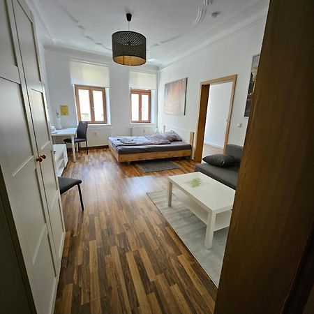 Ferienwohnung Apartment In Zittauer Stadtzentrum Innenstadt Innenring Top Lage - Wohnen Auf Zeit In Zittau - 1 Raum Wohnung Buitenkant foto