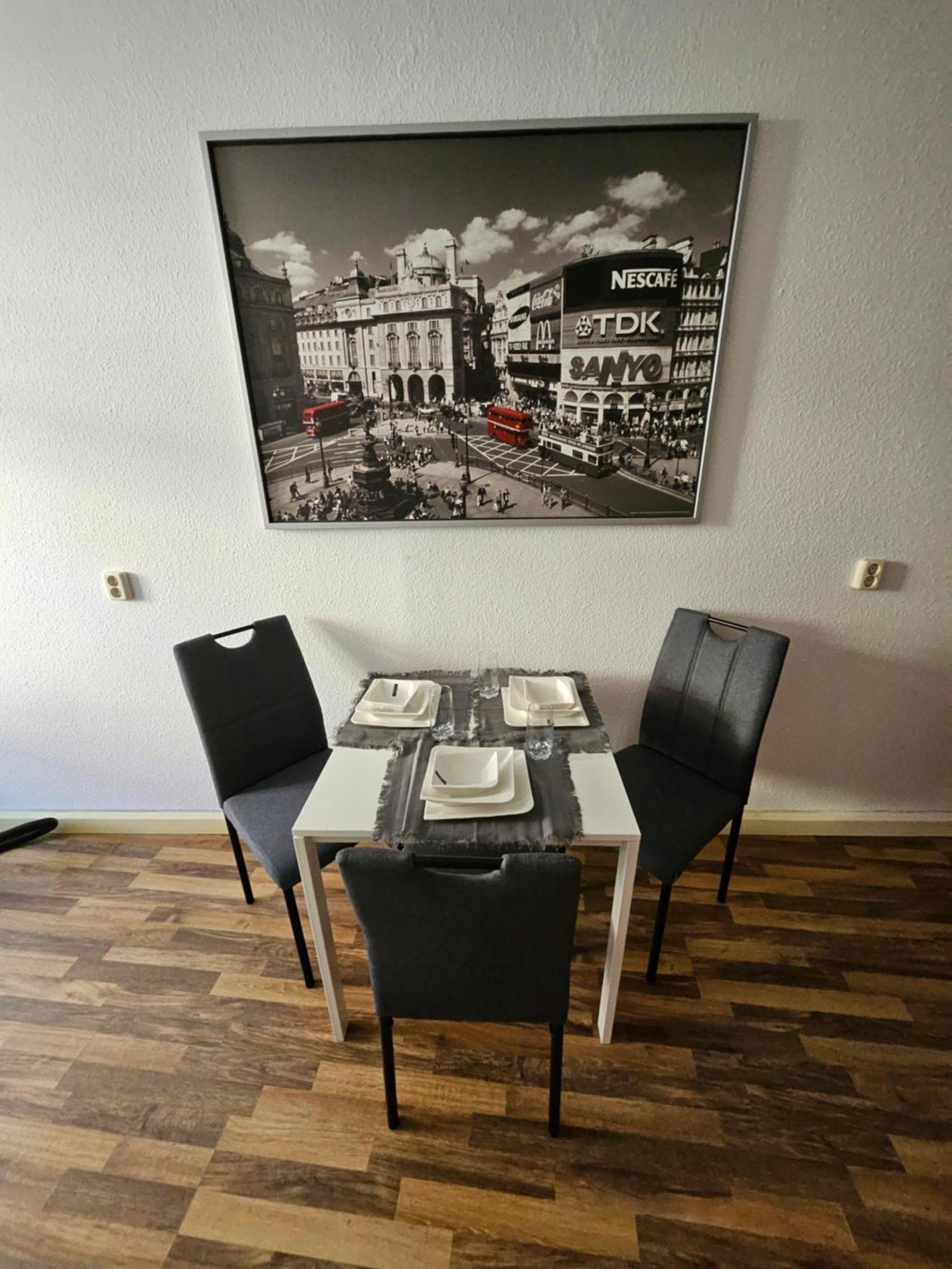 Ferienwohnung Apartment In Zittauer Stadtzentrum Innenstadt Innenring Top Lage - Wohnen Auf Zeit In Zittau - 1 Raum Wohnung Buitenkant foto