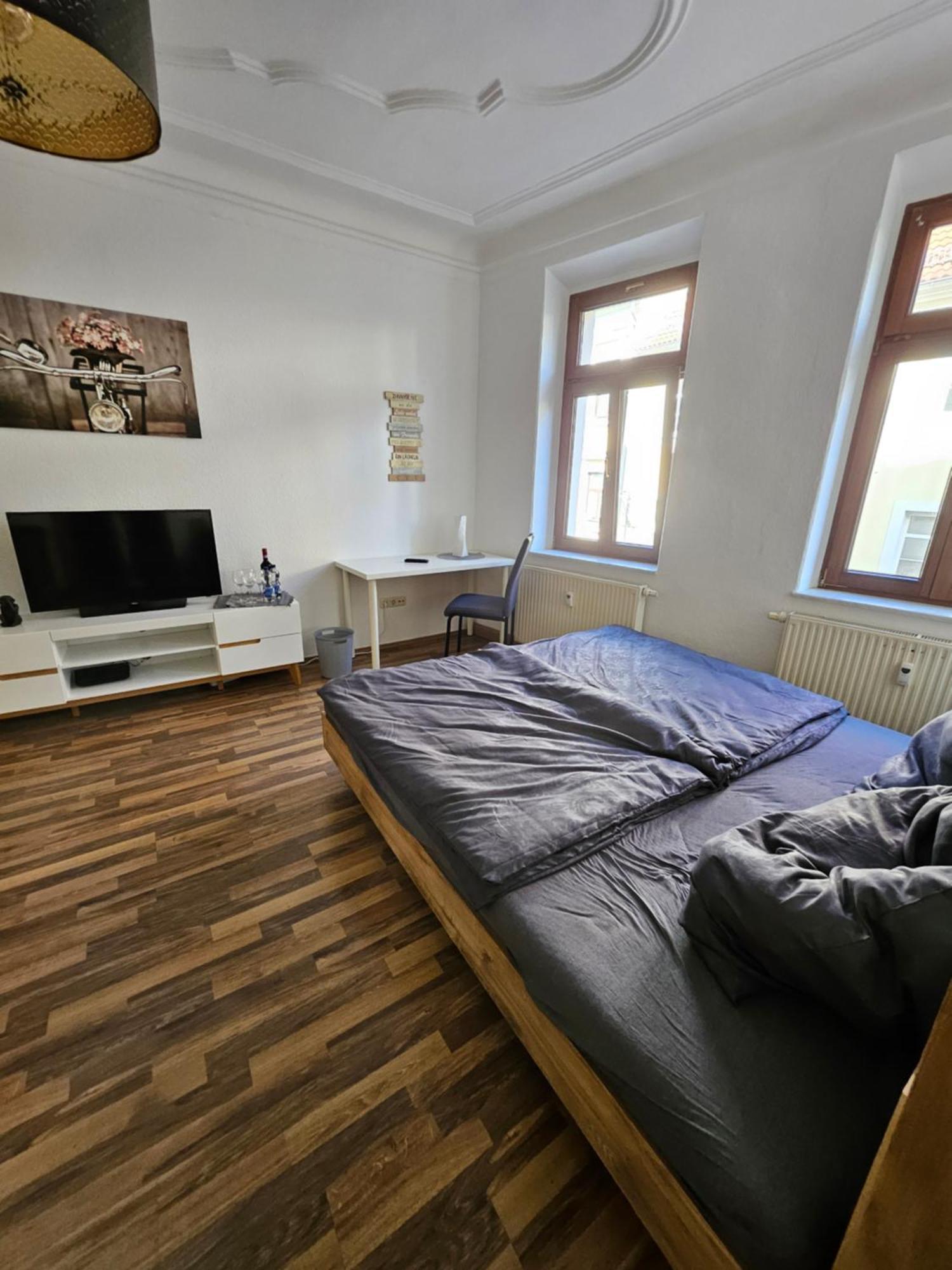 Ferienwohnung Apartment In Zittauer Stadtzentrum Innenstadt Innenring Top Lage - Wohnen Auf Zeit In Zittau - 1 Raum Wohnung Buitenkant foto